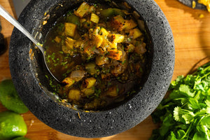 Salsa de Piña in molcajete