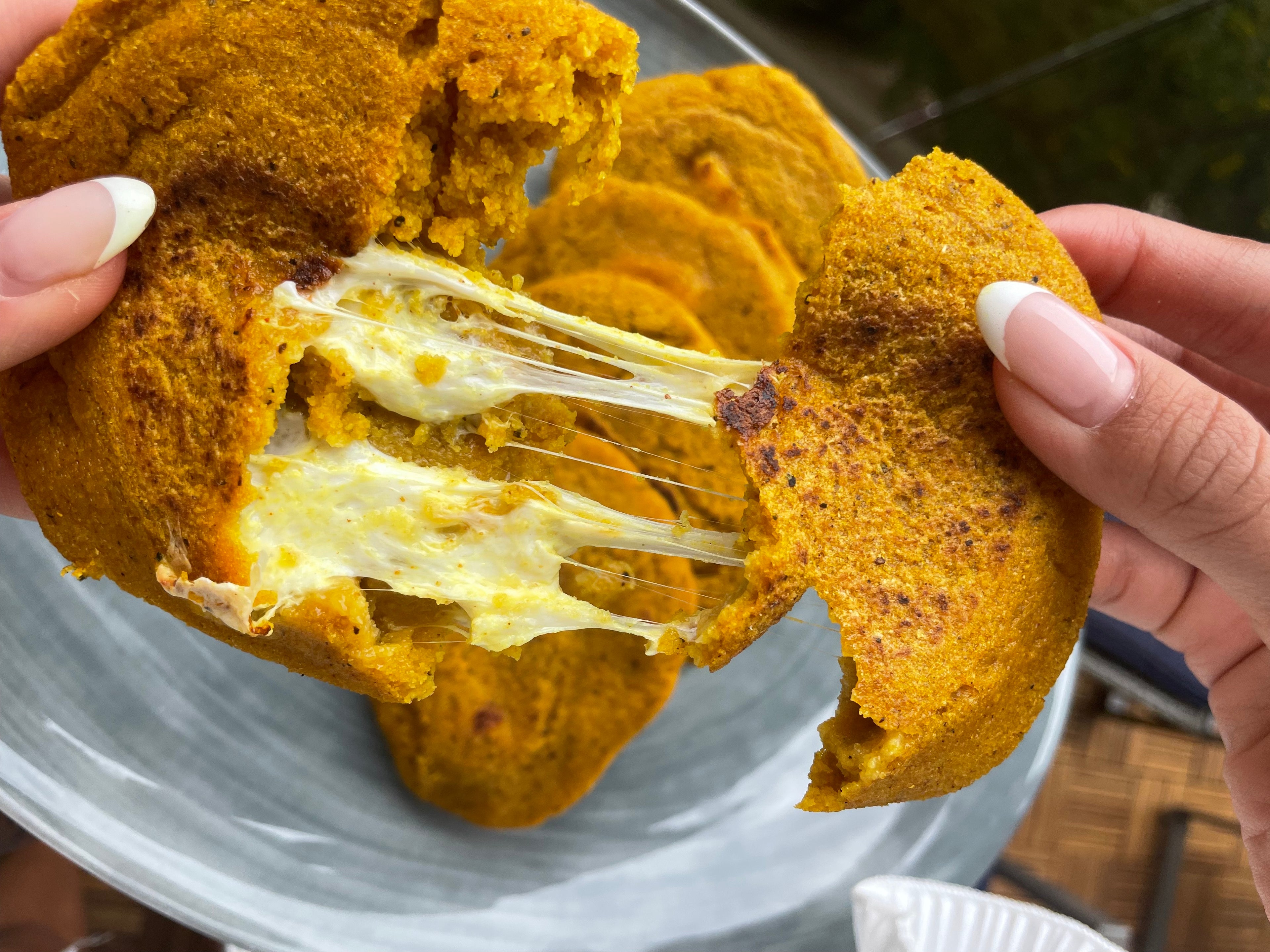 Cómo hacer Pupusas Sazonadas con Loisa